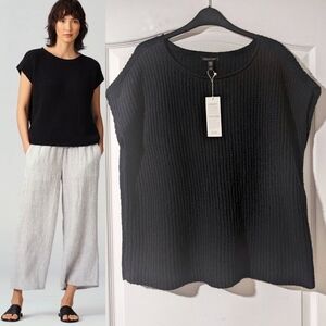 NWT Eileen Fisher | Peruvian Organic Cotton Boucle Square Top In Black